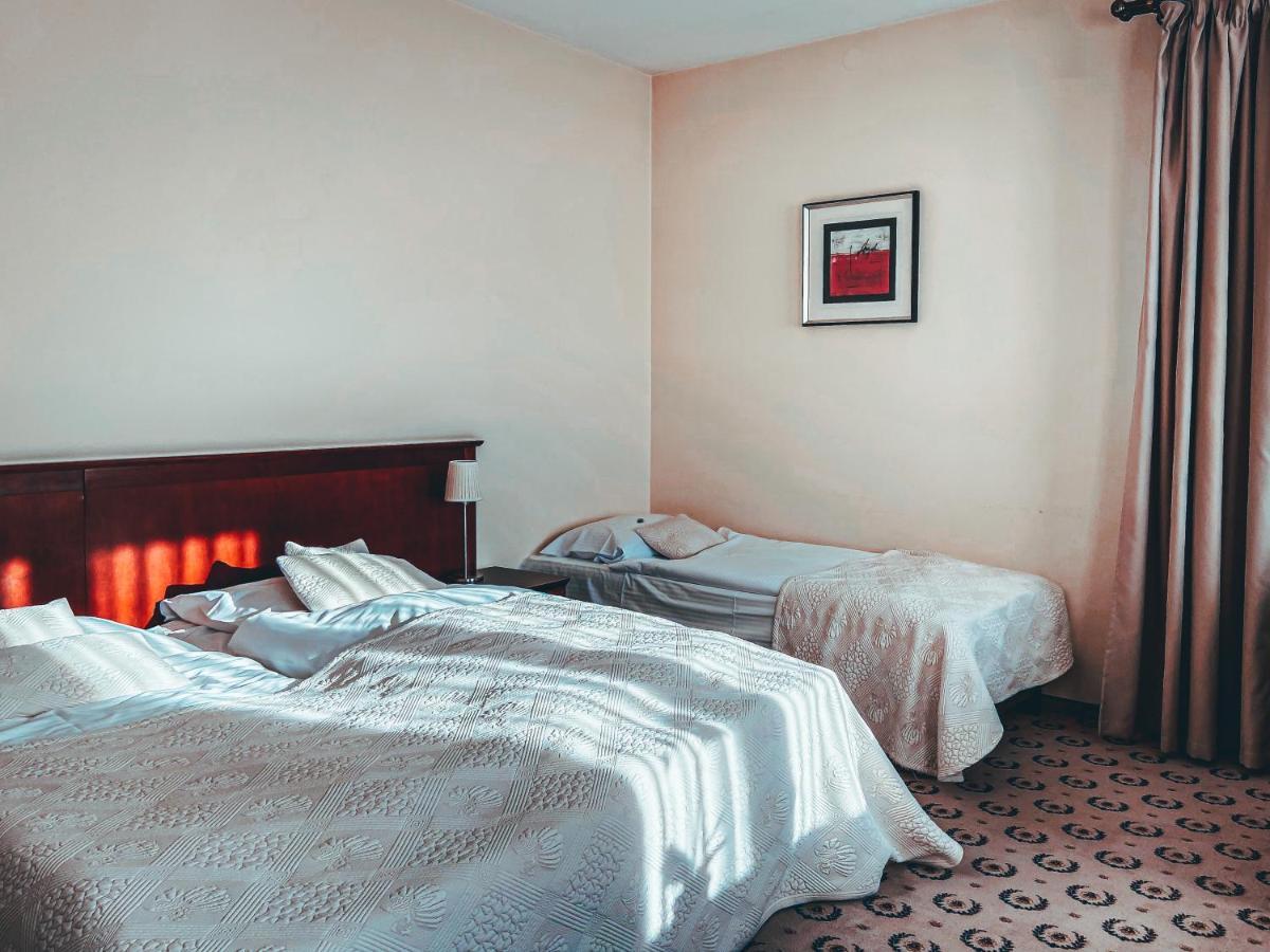 Astoria Bed & Breakfast Swarzędz Eksteriør billede