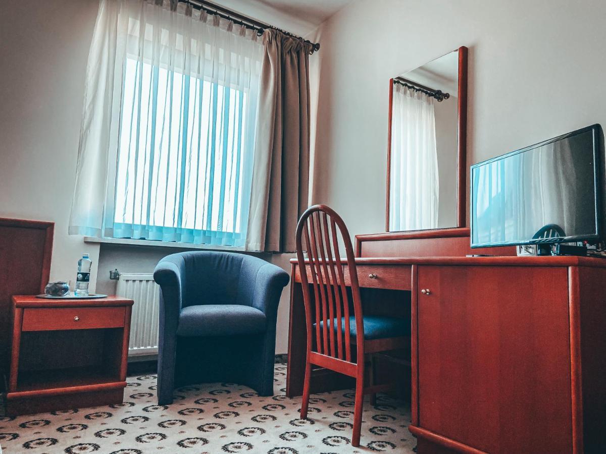 Astoria Bed & Breakfast Swarzędz Eksteriør billede