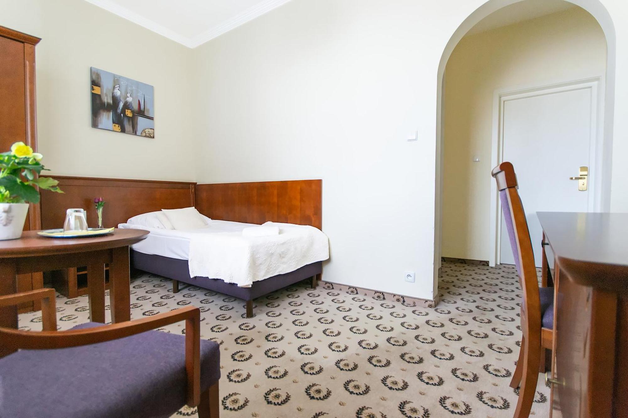 Astoria Bed & Breakfast Swarzędz Eksteriør billede