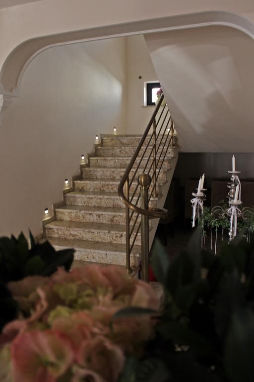 Astoria Bed & Breakfast Swarzędz Eksteriør billede